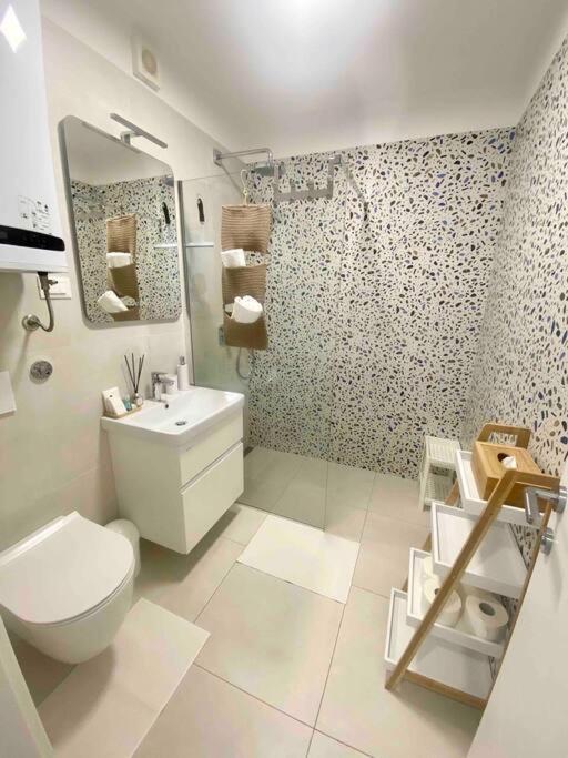 Studio Apartment Rosa Krk Krk Town Εξωτερικό φωτογραφία