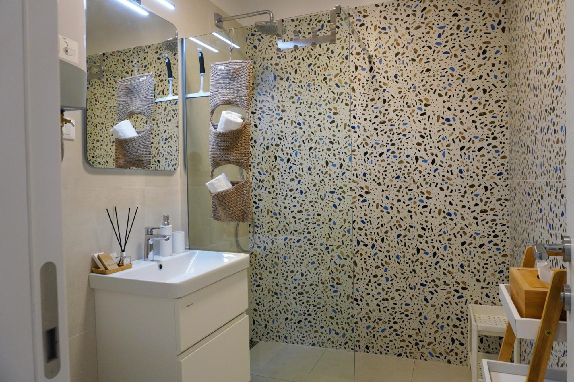 Studio Apartment Rosa Krk Krk Town Εξωτερικό φωτογραφία