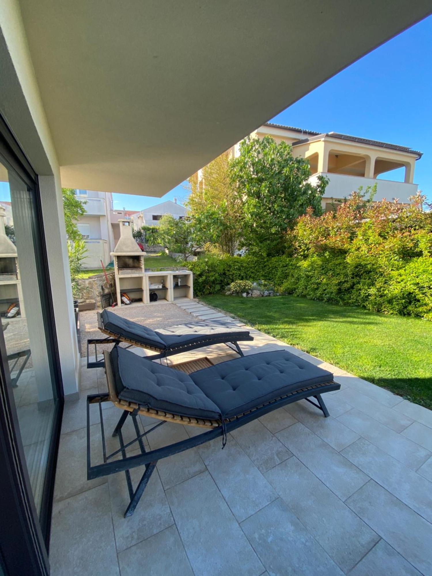 Studio Apartment Rosa Krk Krk Town Εξωτερικό φωτογραφία